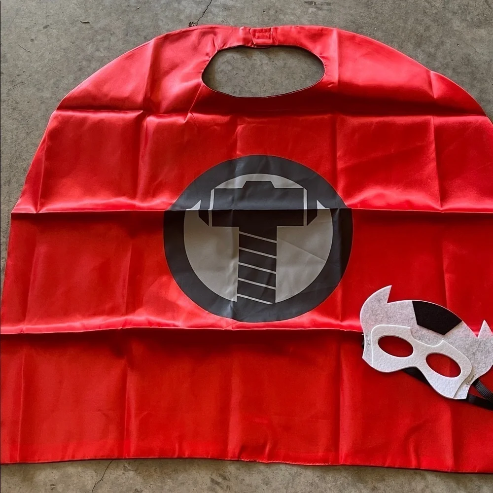 Kids Thor Hero Costume Cape and Mask, New in Package